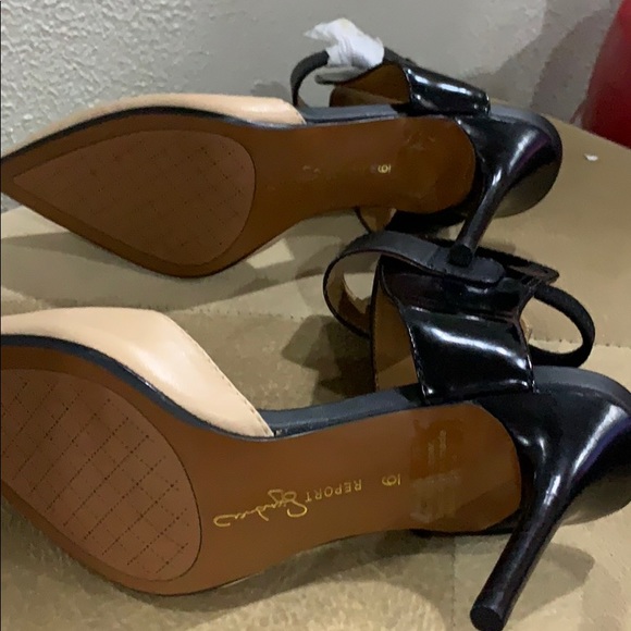 Report Signature , NWOT , 3 “ heel height . - Picture 5 of 5